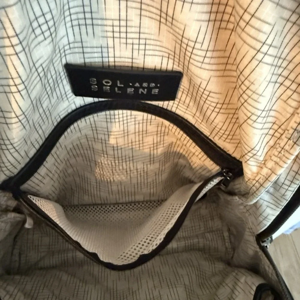 Sol And Selene Womens Black Zippered Backpack Handbag‎ Medium Pockets Excellent